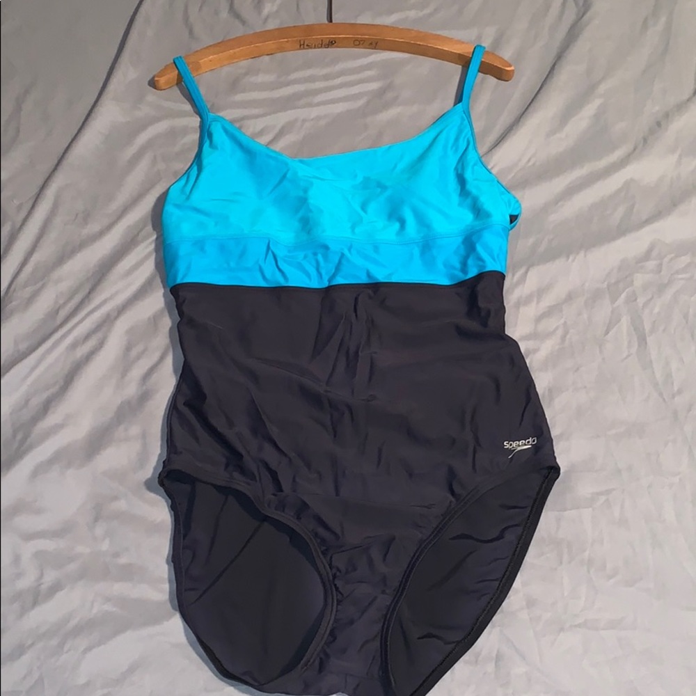 One piece swimsuit